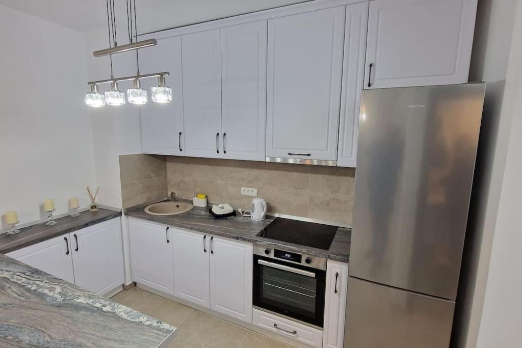 Apartamento Adora Alex Arad